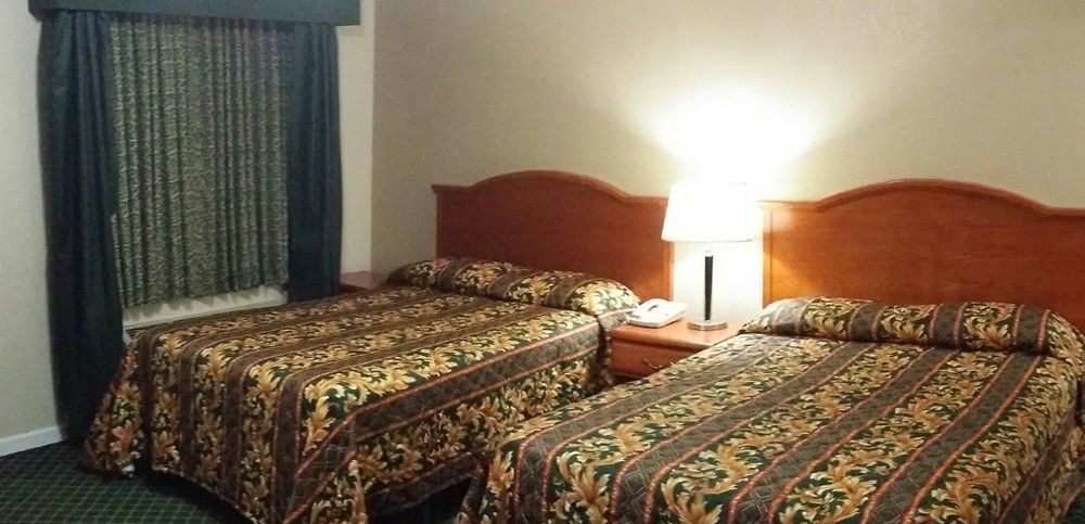 Country Inn Motel Oakdale エクステリア 写真